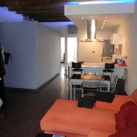 Bacrou Apartment, Design Loft Near The Sea Barcelona Kültér fotó